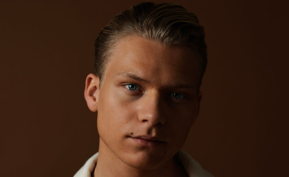 ADAM WOODS PRESS 1 (2).jpg