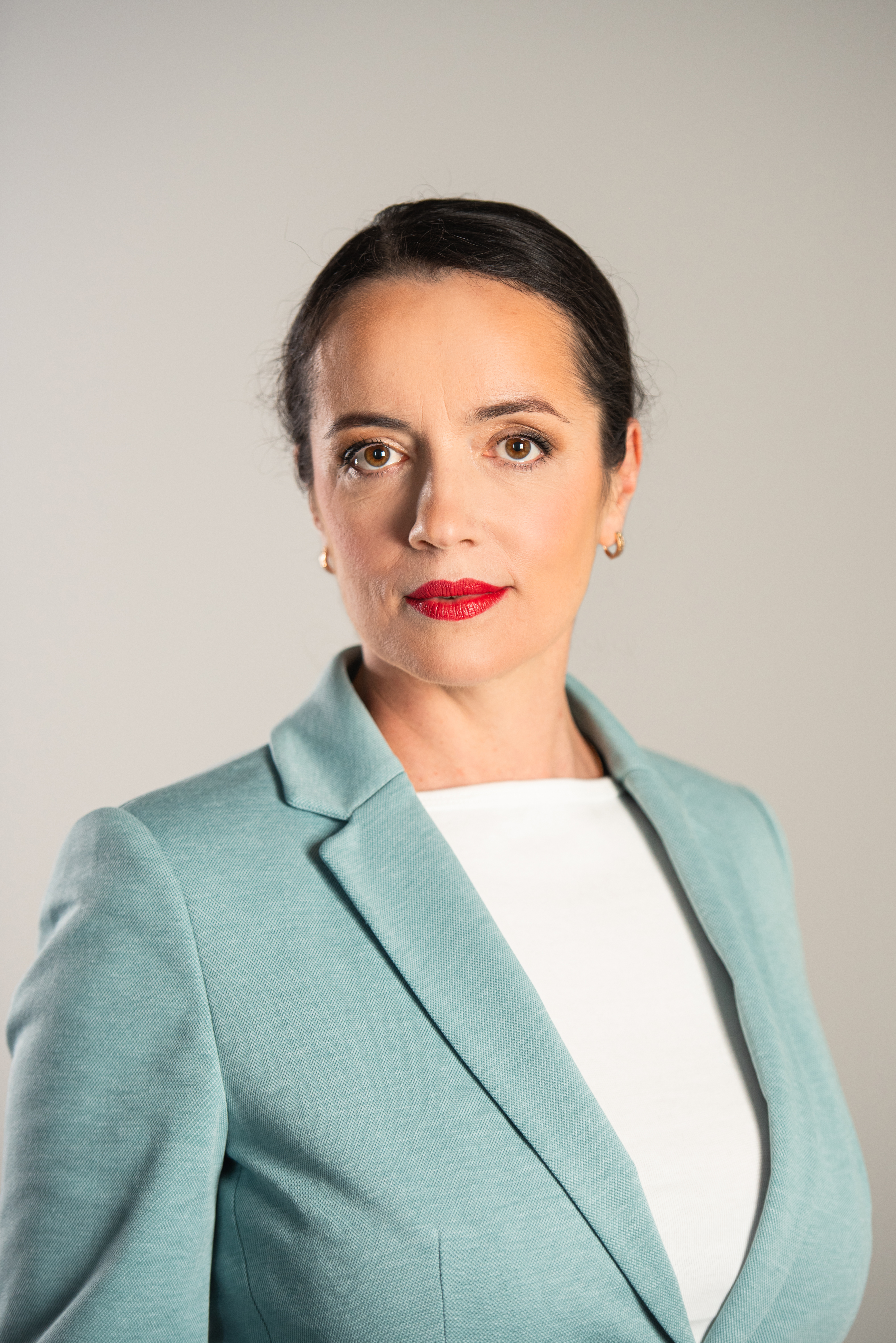 Writer: Džeina Šteinberga