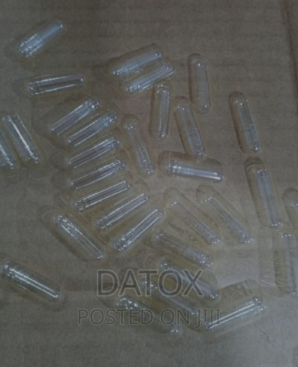 Thumbnail: Clear gelatin capsules