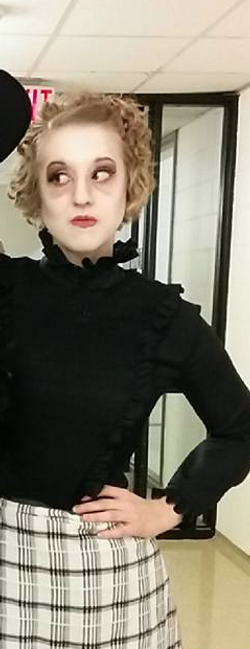 Gianna Schiller Makeup