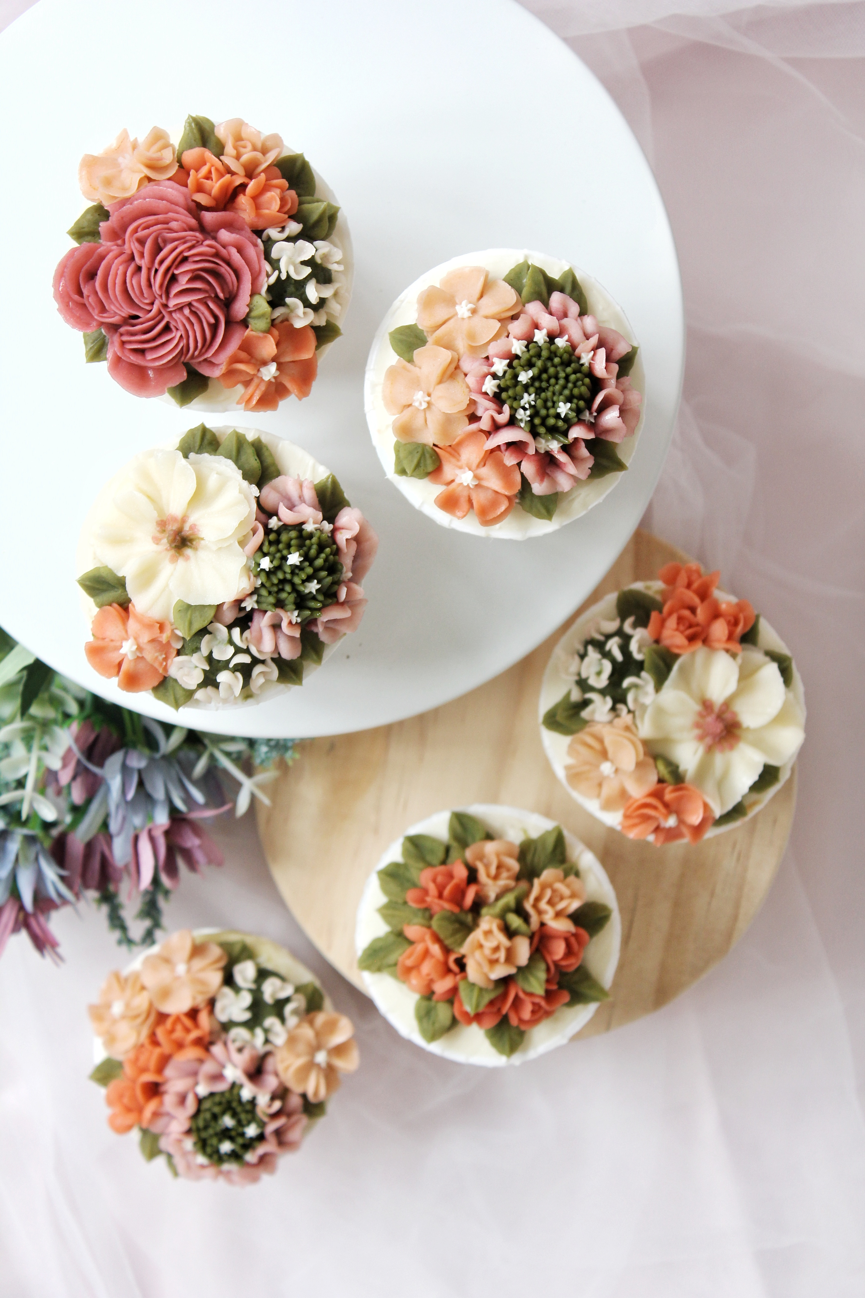 NUDIES IN BLOOM CUPCAKES