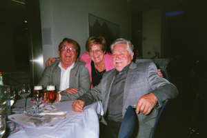 imm165_21-3.jpg