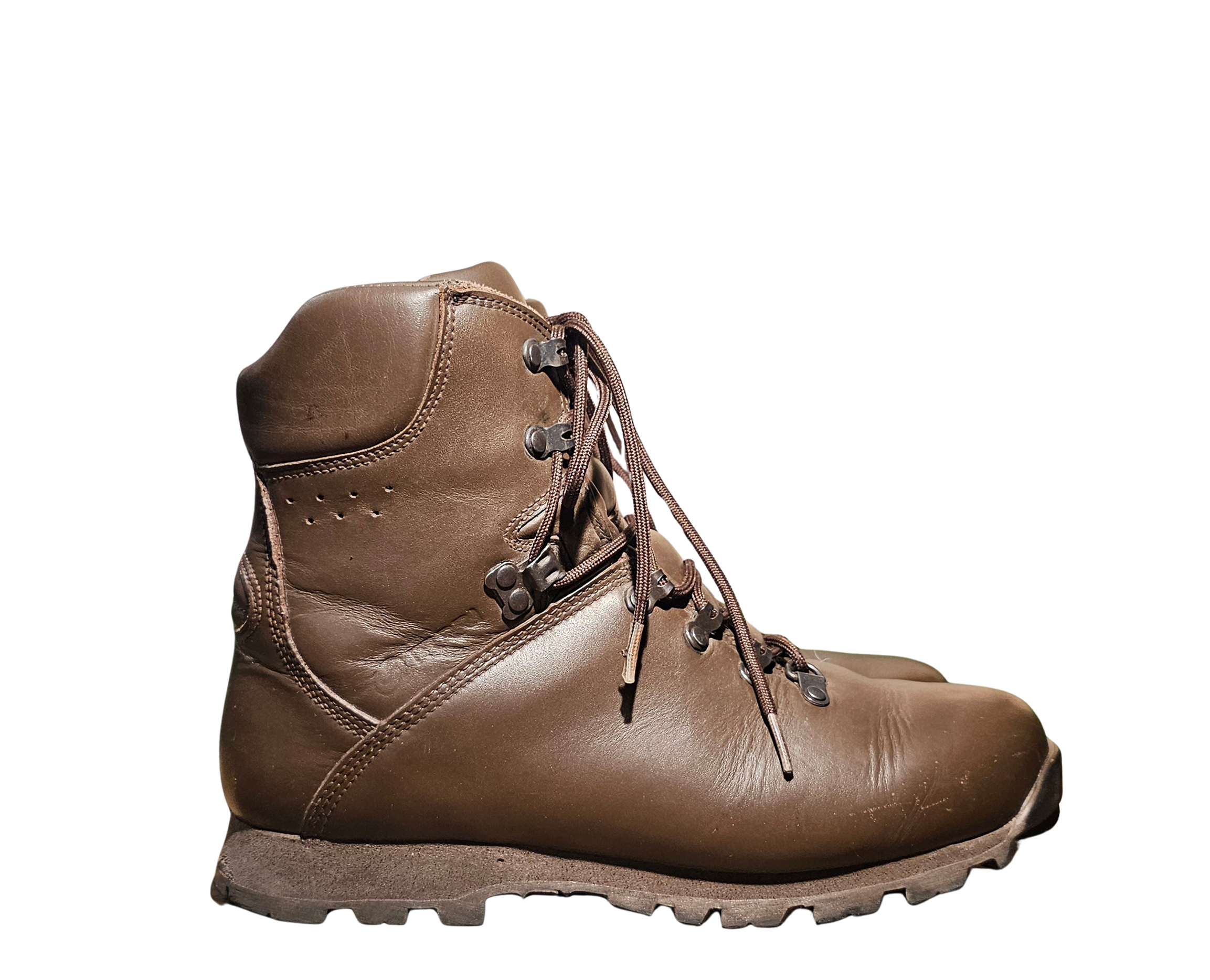 Iturri Patrol boots - lightweight water resistant for Walking and lowland hiking