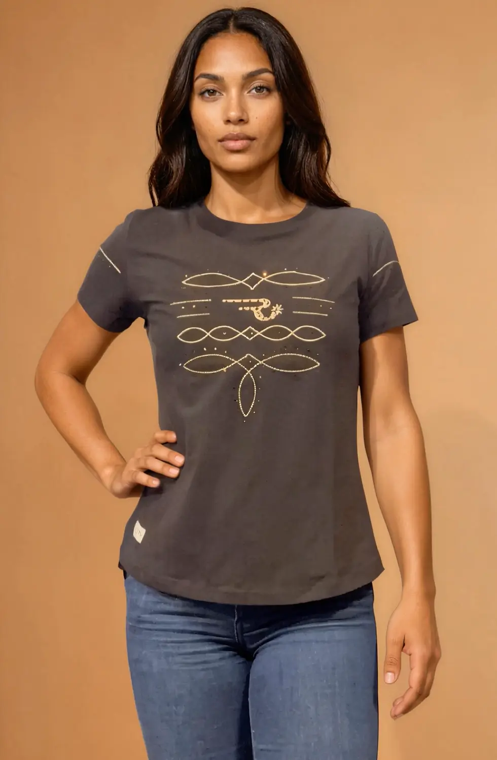 modisches t-shirt cowgirl look
