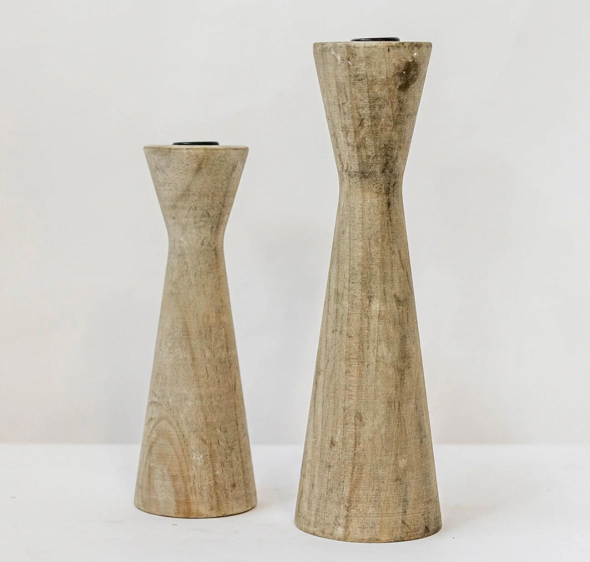  WOODEN CANDLE HOLDER 