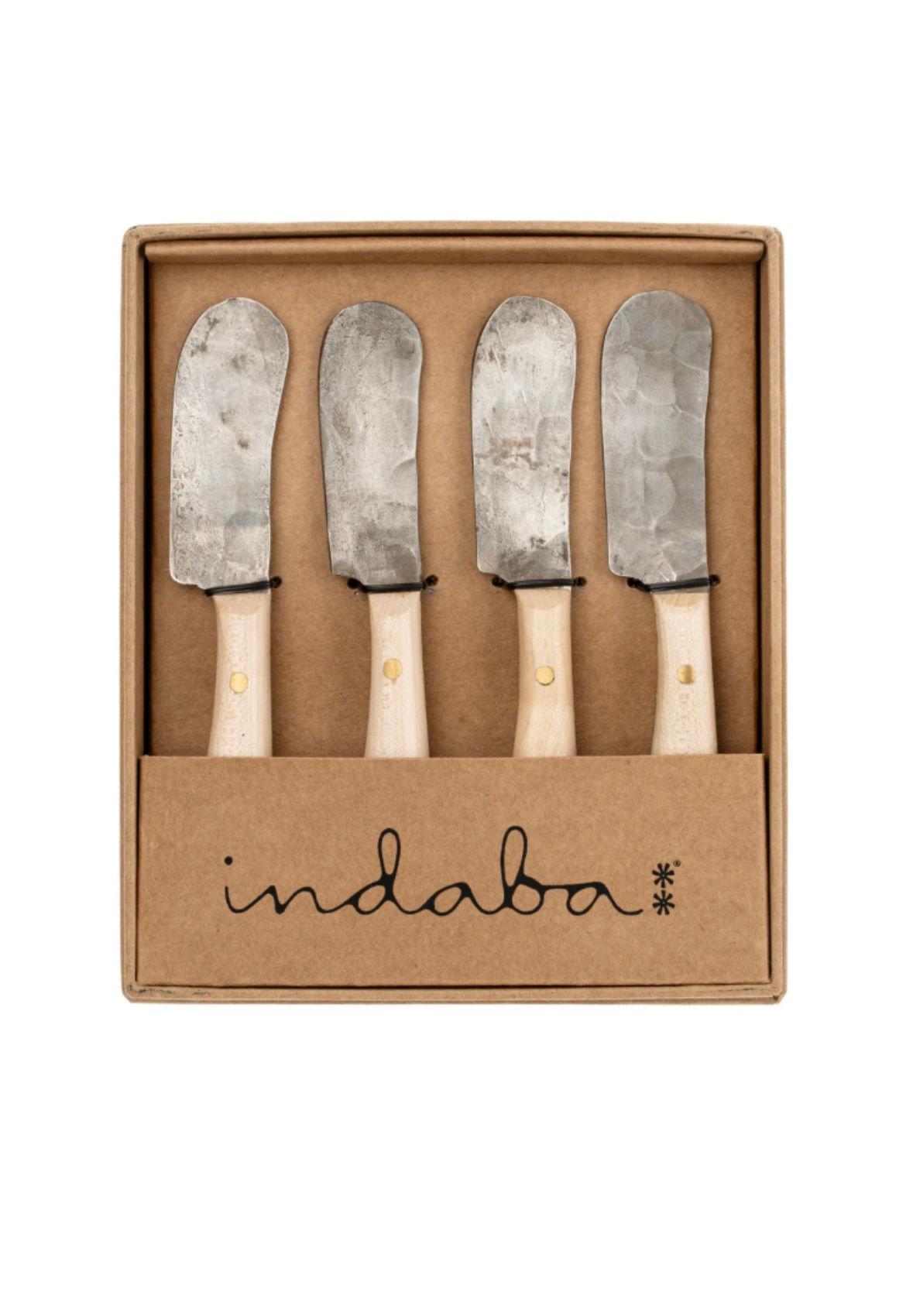 Four indaba knives in a box. indaba Rustic Collections