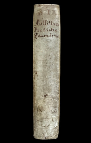 livre ancien／羊皮紙表装の古書
