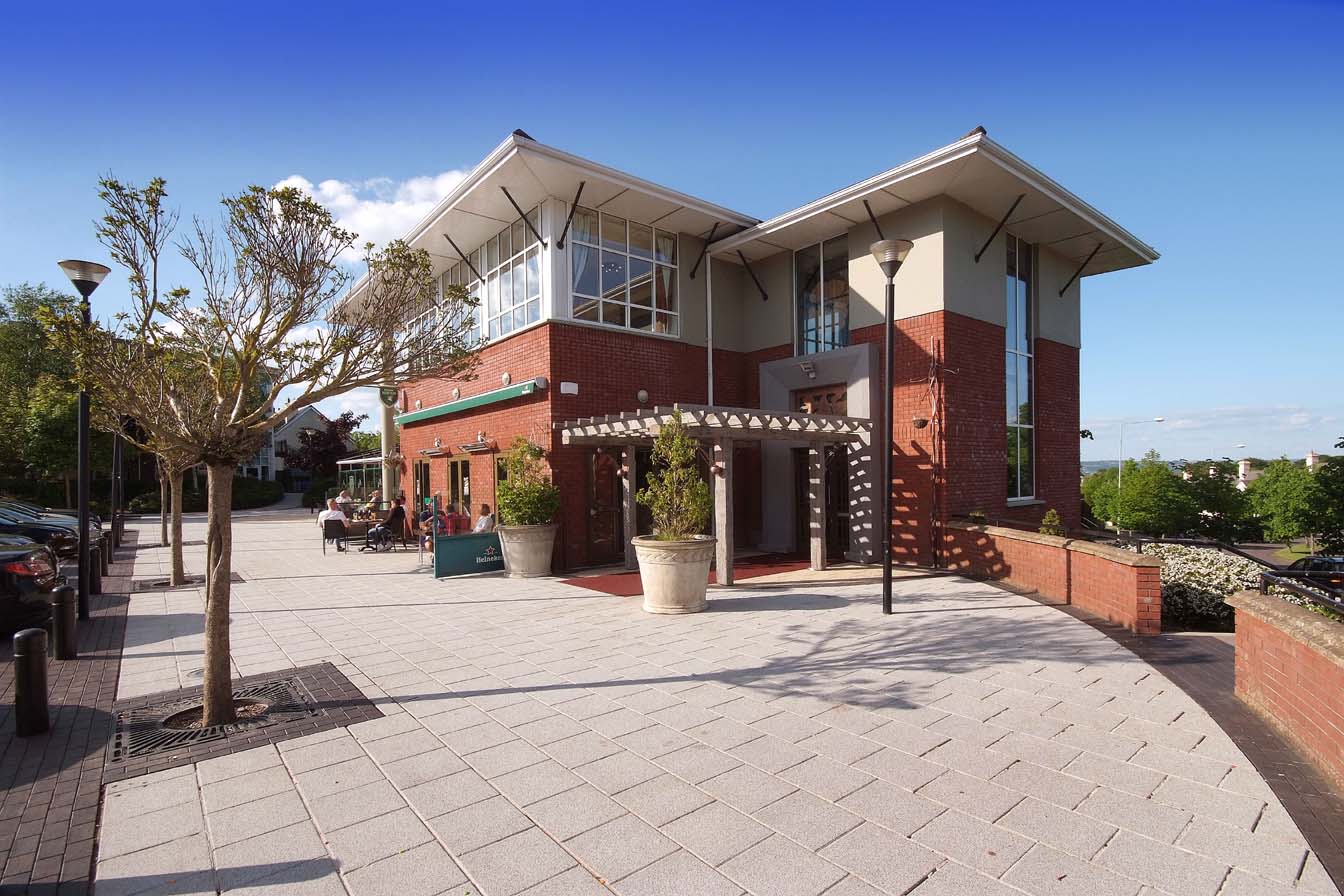 Mount Oval Bar Live Music Restaurants Cork Event Venue