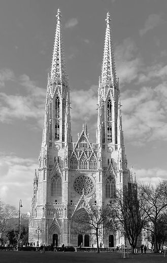 Fotos Finais_votivkirche-01_edited.jpg
