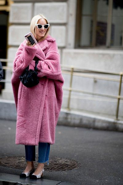 Attendees at New York Fashion Week Fall 2019 - Street Fashion