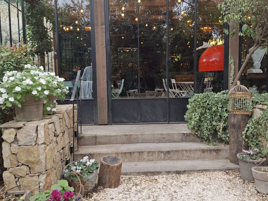 אלוהים נמצא בפרטים הקטנים (ובבצק עלים מושלם)