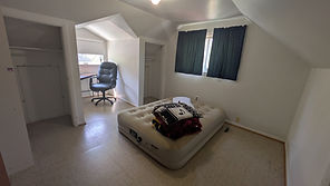 4bed/2bath - Upstairs room open!