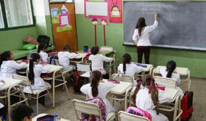 CNDH cuestiona recorte escolar