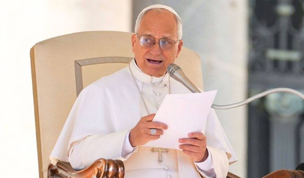 Papa León XIV pide alto el fuego