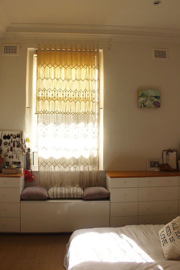 liv-aroundtheroom-goodbyefarrell_2room2