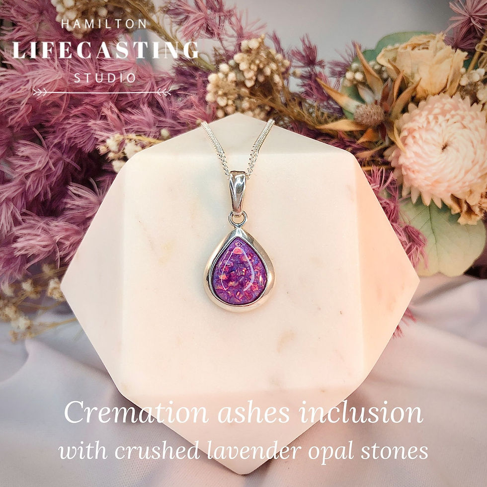 Thumbnail: Teardrop Pendant