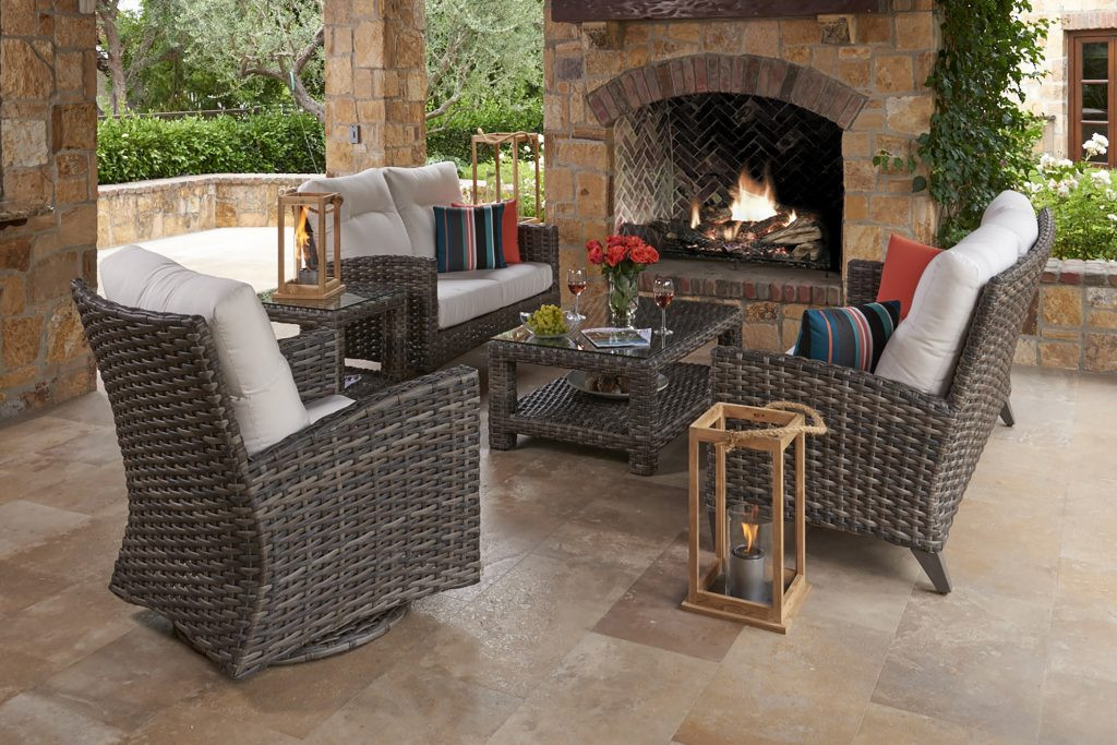 Indoor/Outdoor Wicker