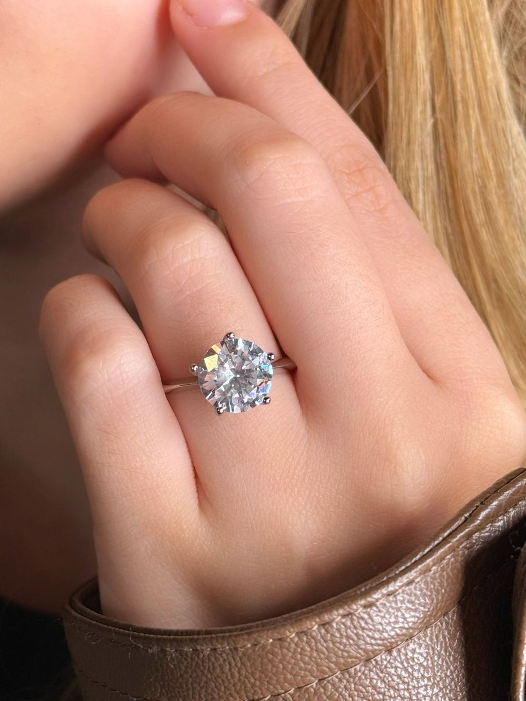 Anel Solitário Max Cristal