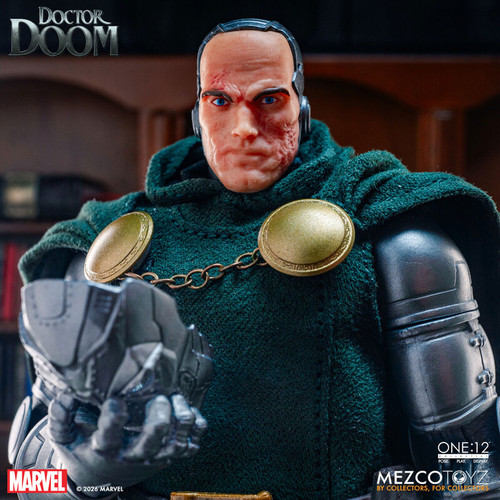 mezco メズコ　ワン12 ドクタードゥーム doctor doom 話題のファンタスティック4の宿敵！！ドクター・ドゥーム メズコONE