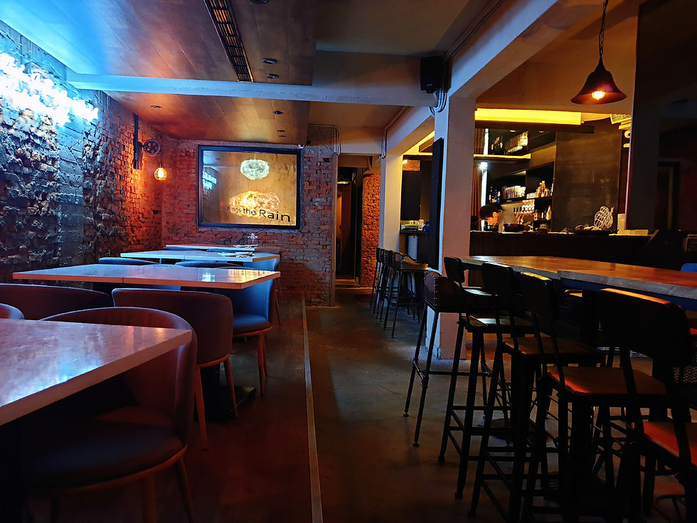 Raw Pic - Restaurant 1