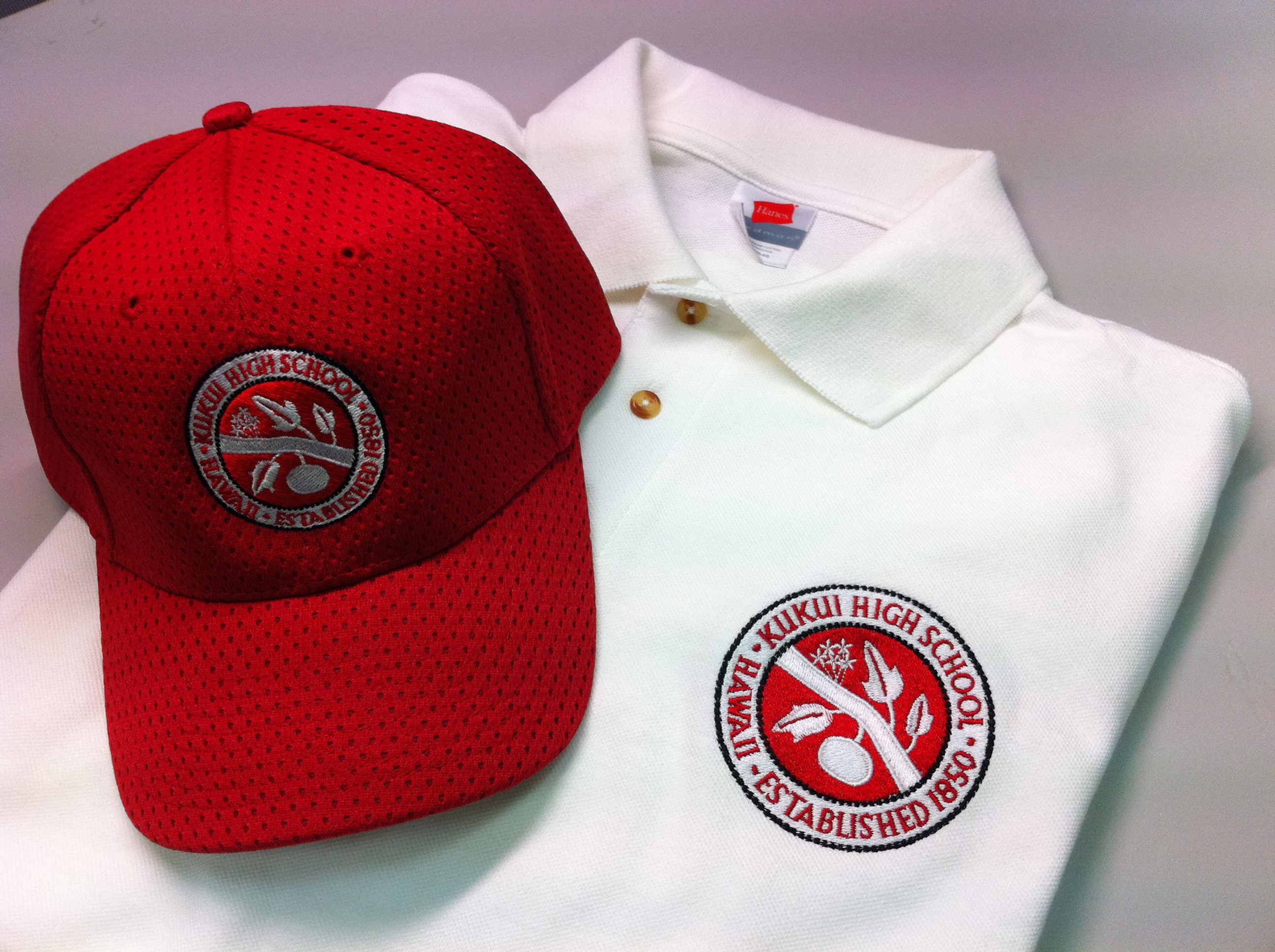 BORDADOS DE POLOS Y GORROS PUBLICITARIOS