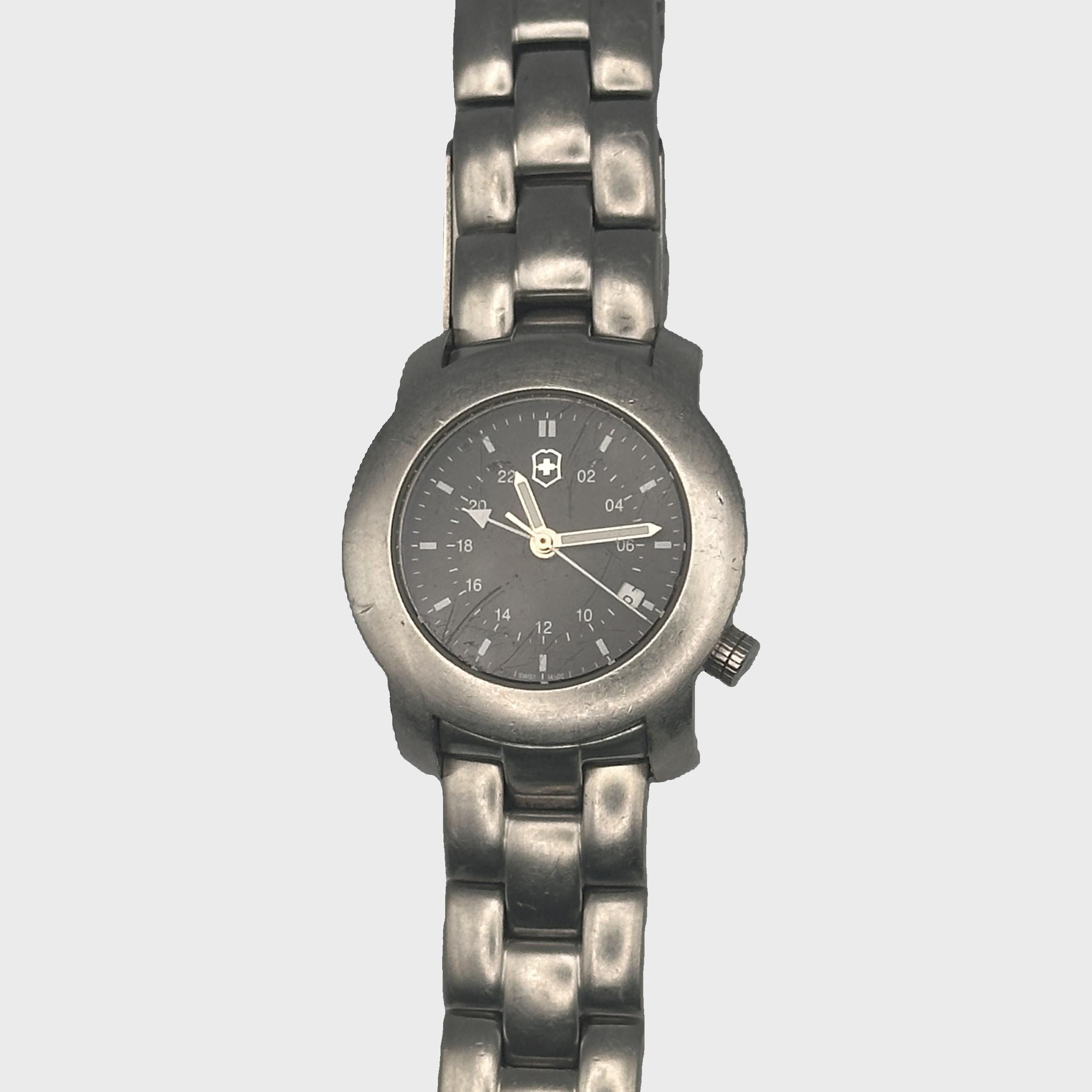 Victorinox Sapphire Crystal