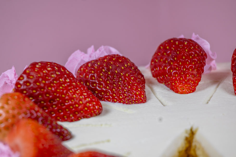 Miniatura: TARTA DE FRESAS CON NATA