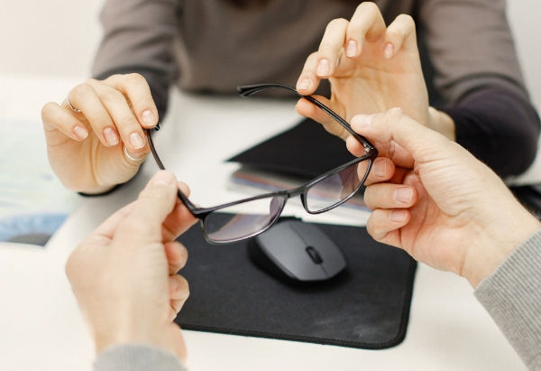 Como Escolher as Melhores Lentes Progressivas para o Seu Estilo de Vida
