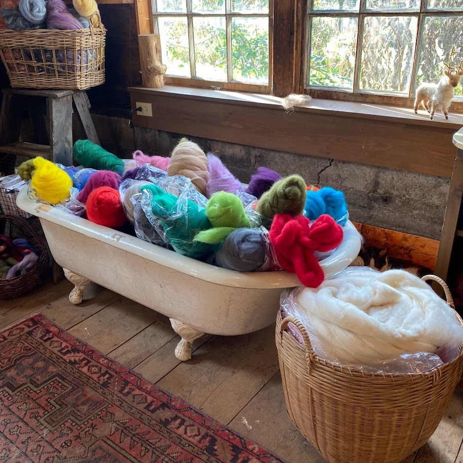 Thumbnail: Knitting in the Canadian Maritimes