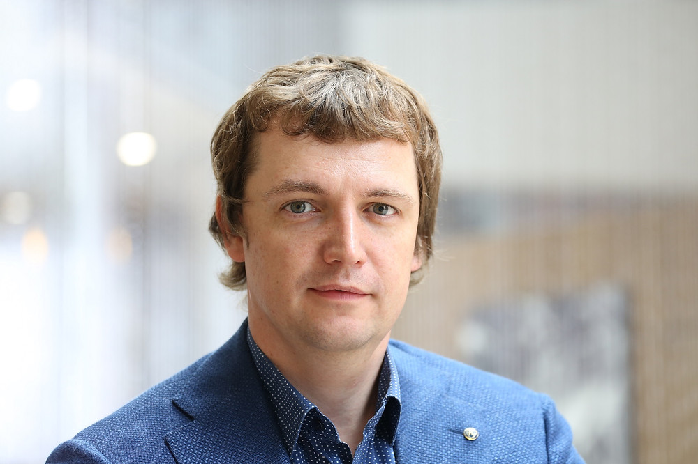 Михаил Попов, основатель и CEO TalkBank