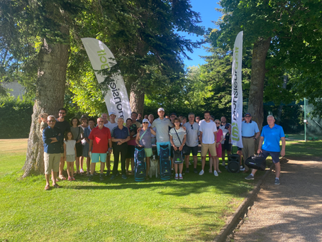 Un Monsieur golf tour 2025 très ensoleillé.