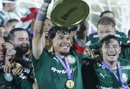 Leila Pereira diz que estava com 'abstinência de títulos' do Palmeiras e nega indireta ao Flamengo