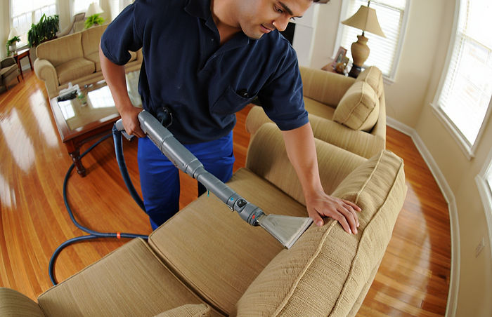 professionnel nettoyage canapé déhoussab