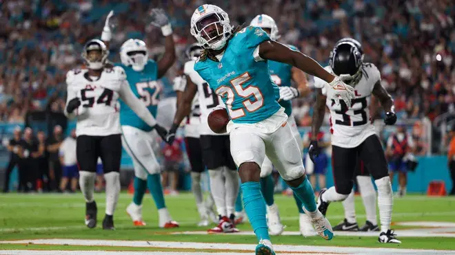 Jaylen Wright of the Miami Dolphins