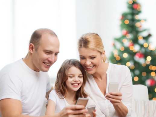 Opinion: Are Cellphones an Appropriate Gift for Kids on Holidays, or a Risky Choice?