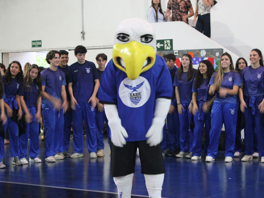 Pep Rally: The Hawk's Say Goodbye