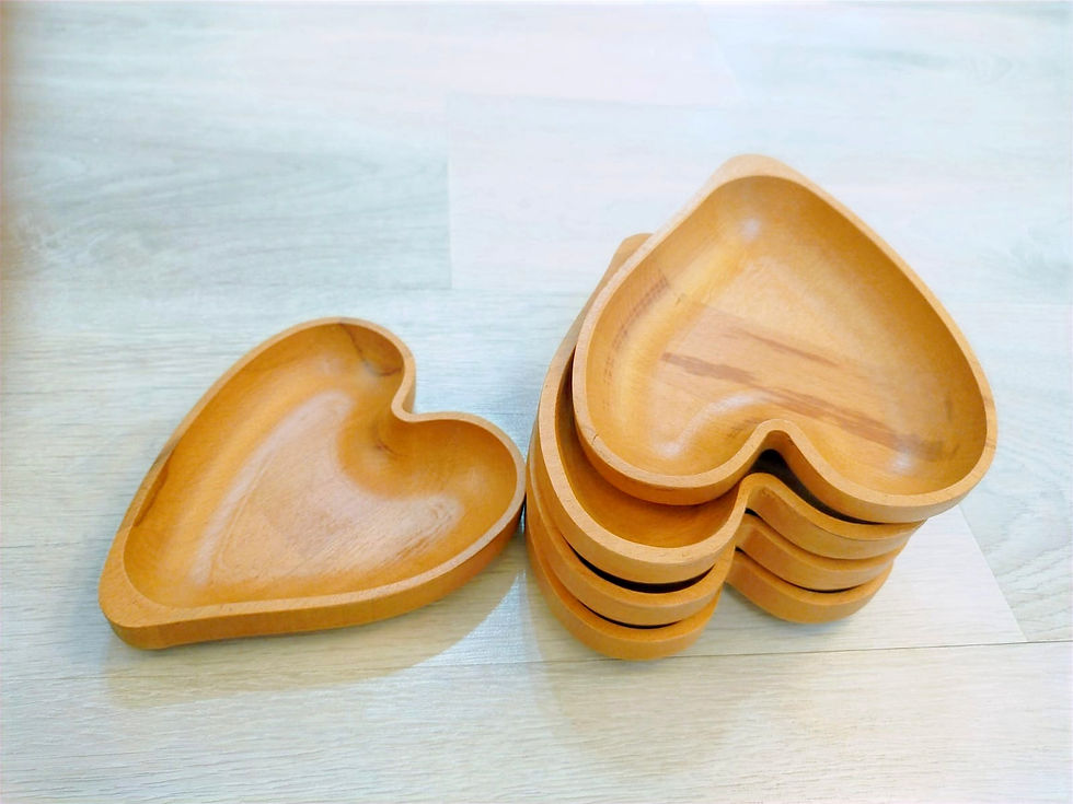 Küçük resim: Ahşap Kalpli Çerezlik