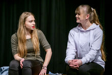 2.cast_skke_13.jpg