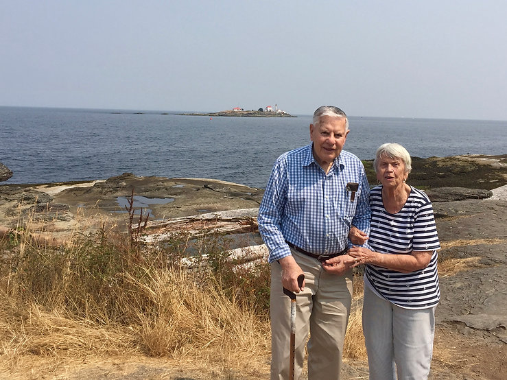 Entrance Island Lighthouse | cycling Gabriola Island | cycle touring Nanaimo harbour islands