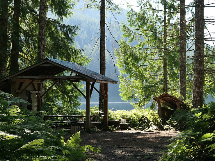 Giavanno Lake Trail camps | bikepacking Giavanno Lake