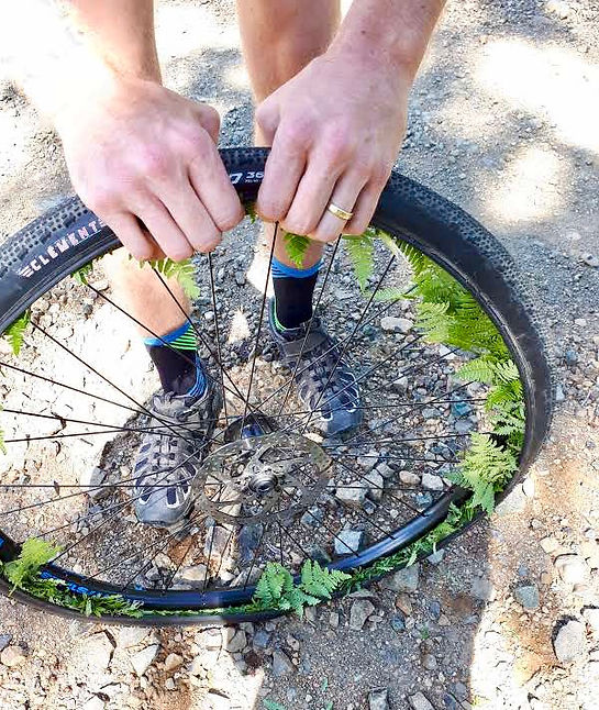 Original flat tire solution | backroads technology for flat tire | bikepacking Port Alberni to Courtenay