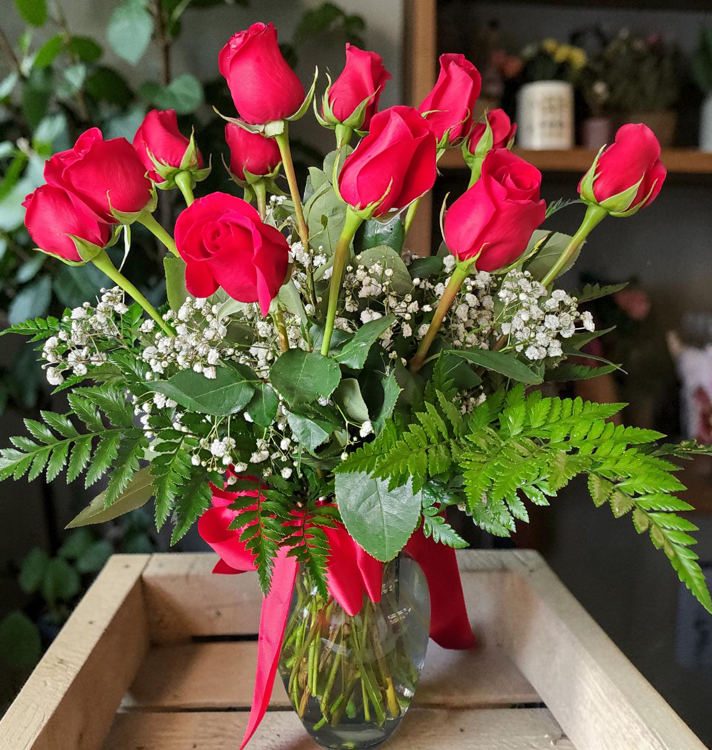 Dozen Rose Vase