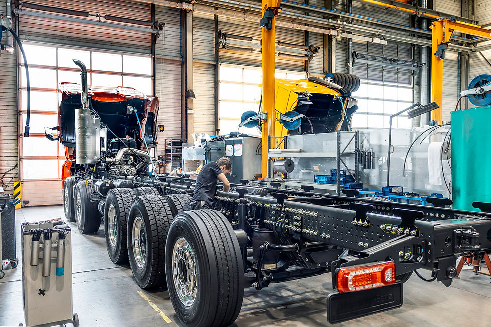 Az alvázakat szükség esetén jelentősen meghosszabbítják és akár két további tengellyel is felszerelik.