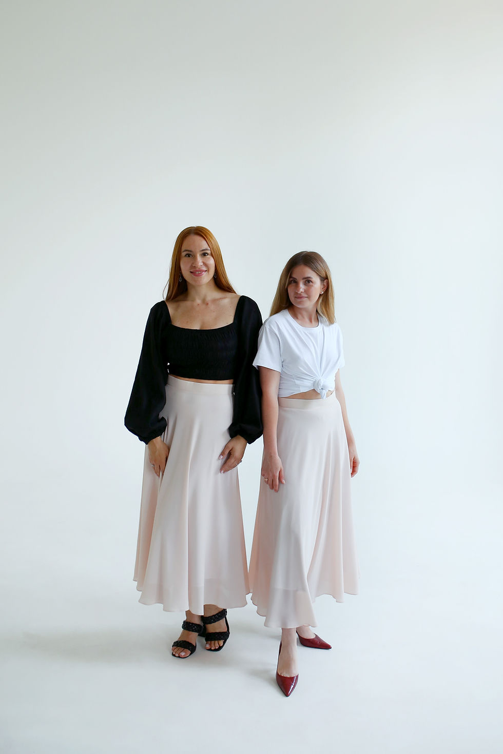 Прев'ю: Спідниця-кльош молочна міді