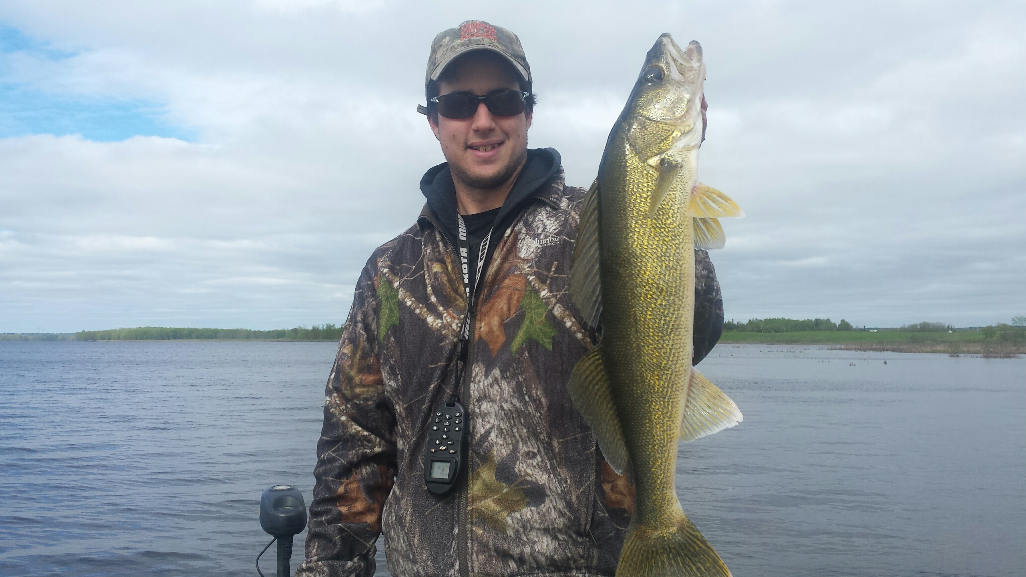 Forfaits de pêche au barbue de rivière — Ottawa River Guided Fishing – Ottawa River Guided Fishing