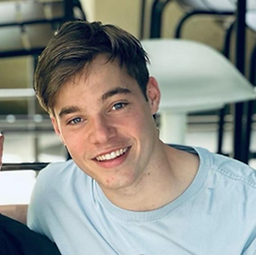 foto hoofd jelle.png