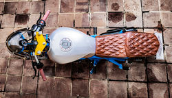 UM FASTWING Naked & Cafe Racer 06