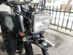 CLAV-CUSTOM Retro Garage