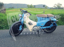 CLAV-CUSTOM Retro Garage
