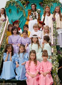 Katie_Bryant_Entourage.jpg